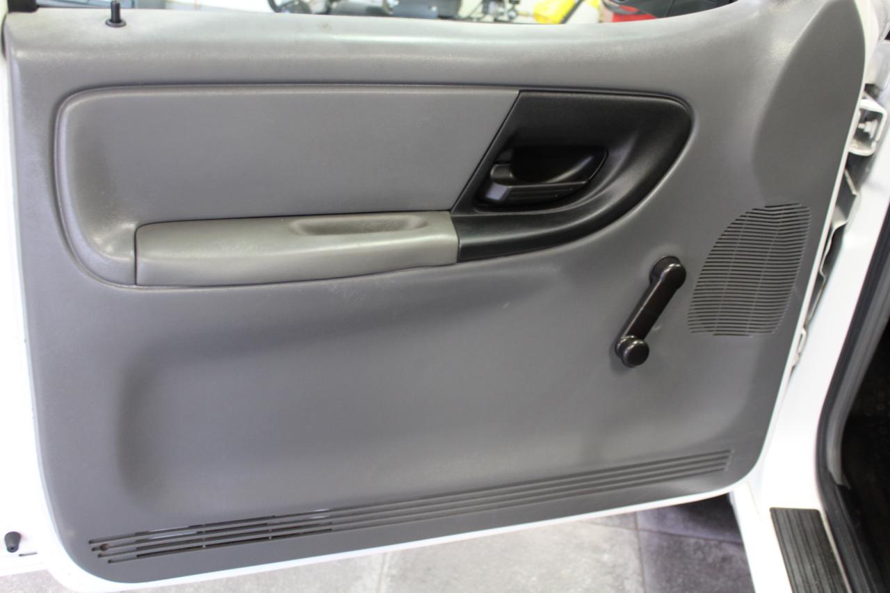 Ford Ranger 2WD Reg Cab 112" XL 2010