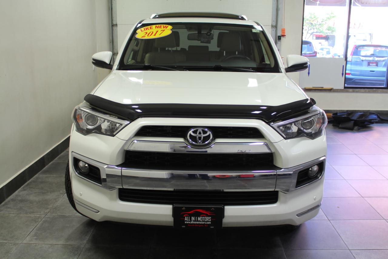 Toyota 4Runner Limited 4WD (Natl) 2017