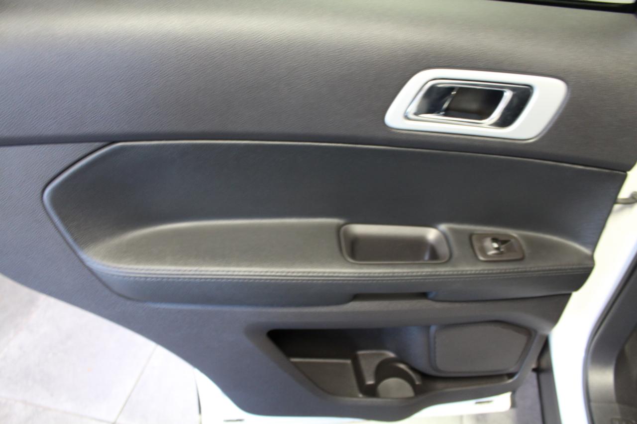 Ford Explorer 4WD 4dr Sport 2013