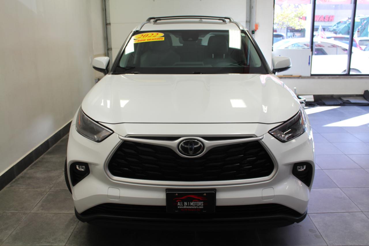 Toyota Highlander XLE AWD (Natl) 2022