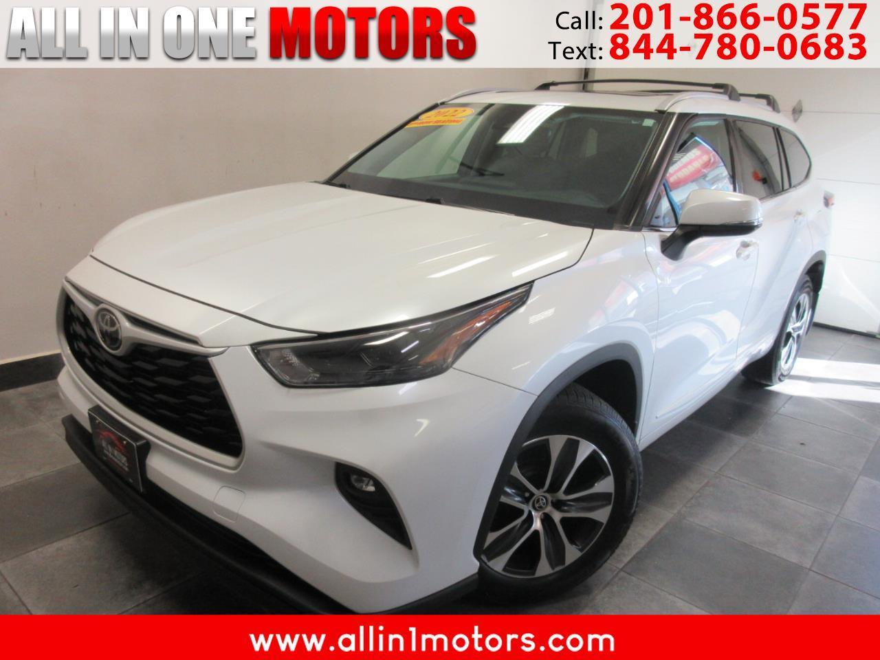 Toyota Highlander XLE AWD (Natl) 2022