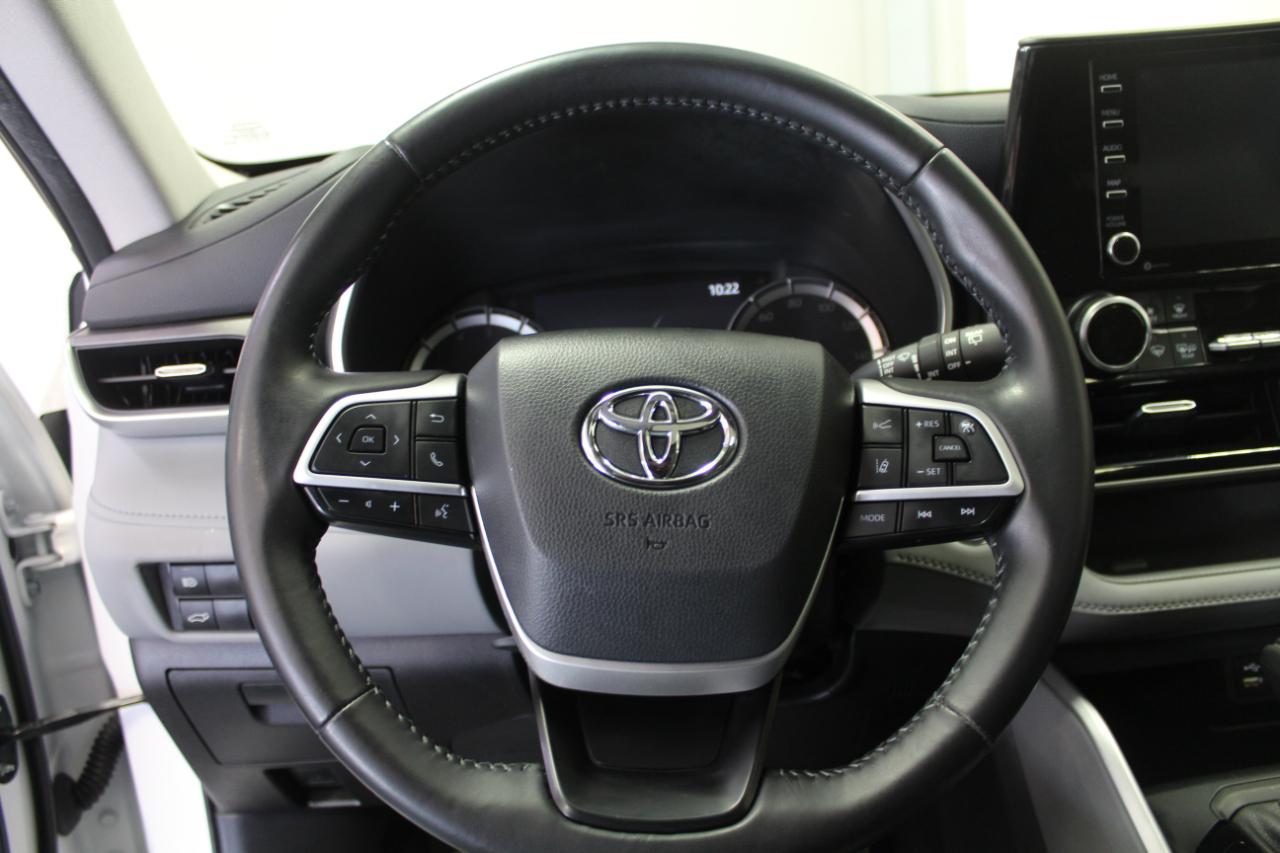Toyota Highlander XLE AWD (Natl) 2022