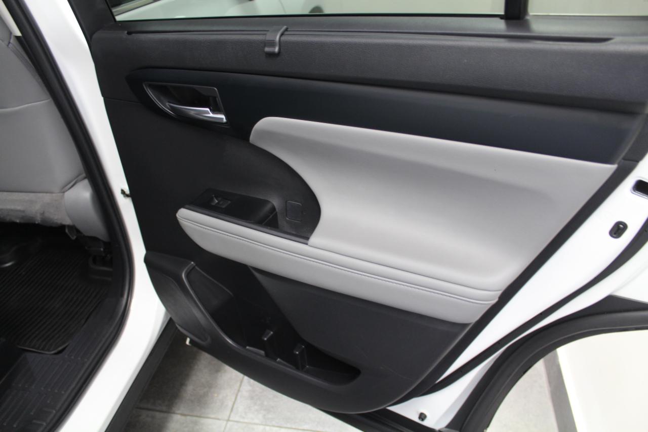 Toyota Highlander XLE AWD (Natl) 2022