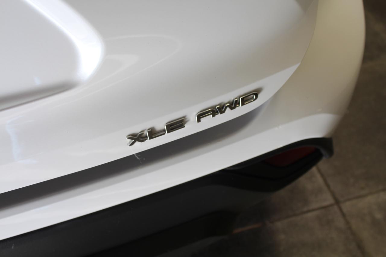 Toyota Highlander XLE AWD (Natl) 2022