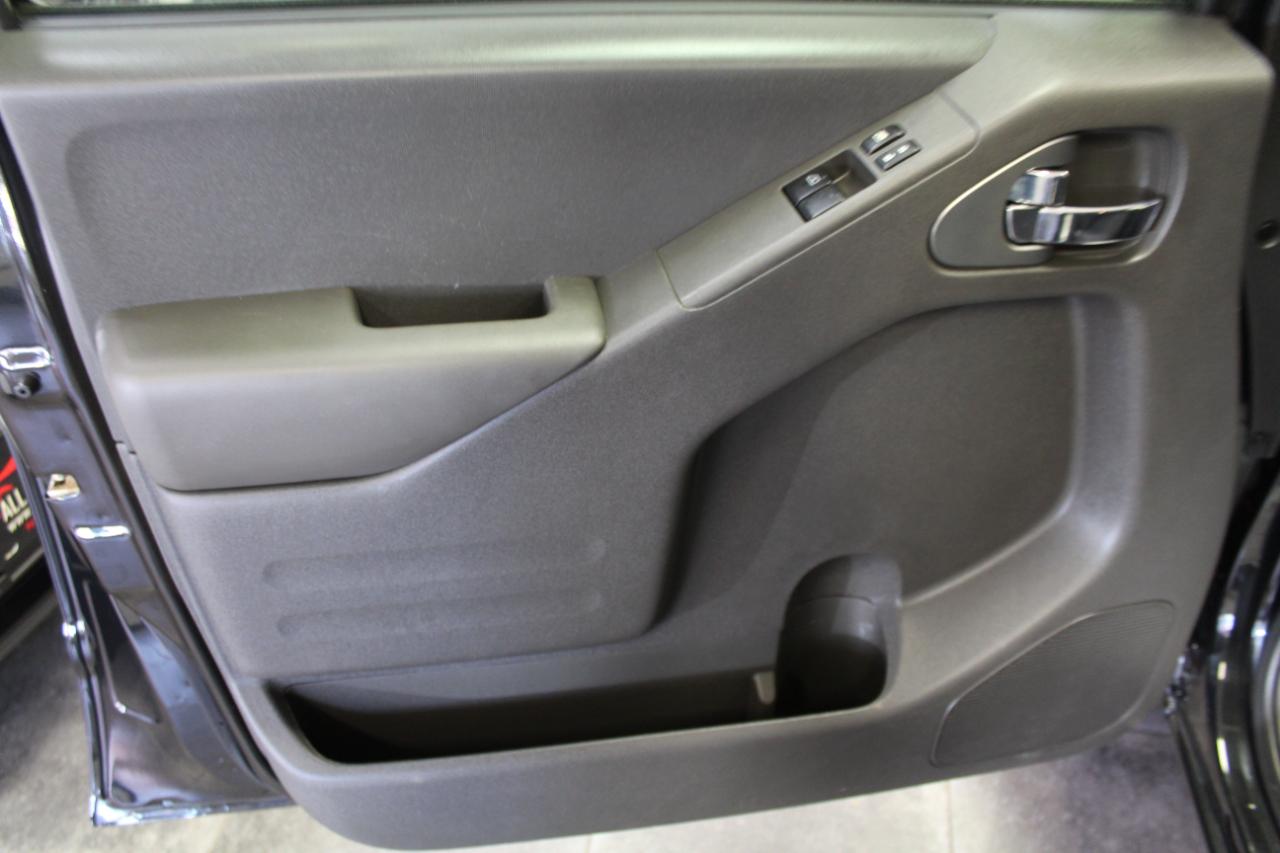Nissan Frontier King Cab 4x4 SV Auto 2021