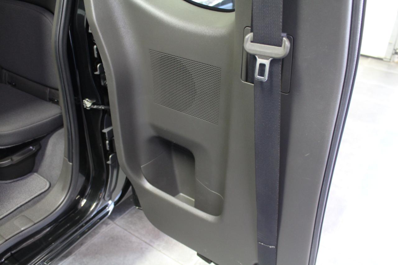 Nissan Frontier King Cab 4x4 SV Auto 2021