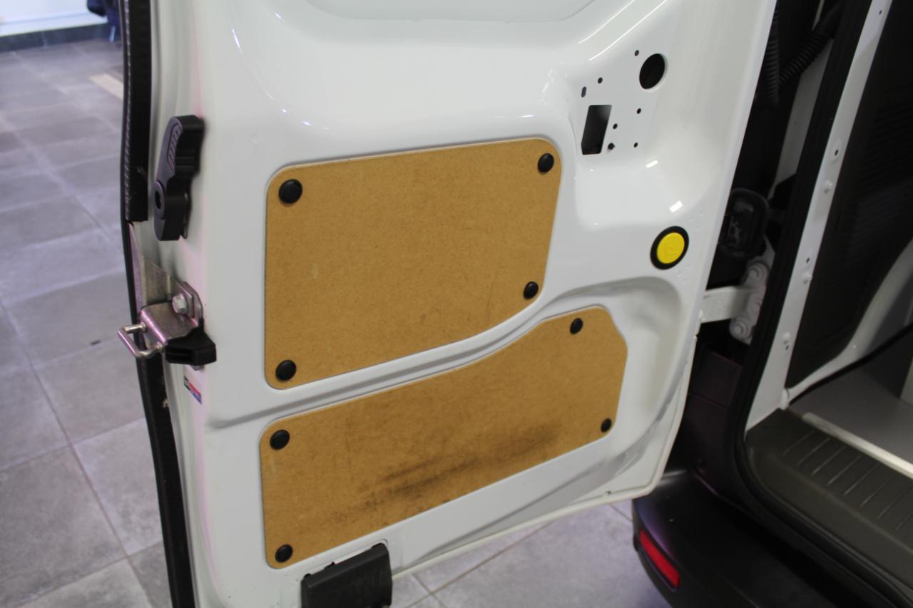 Ford Transit Connect Van XL LWB w/Rear Symmetrical Doors 2023