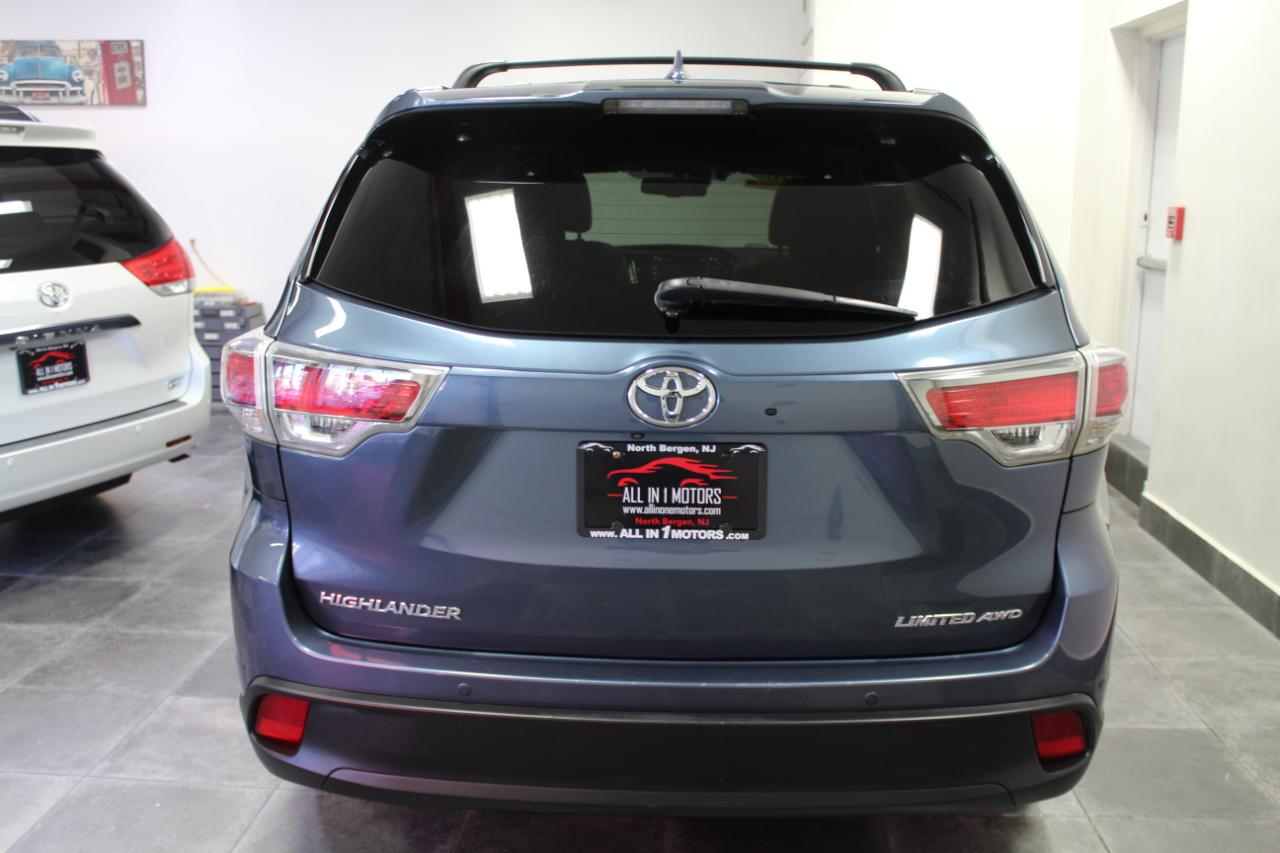 Toyota Highlander AWD 4dr V6 Limited Platinum (Natl) 2016