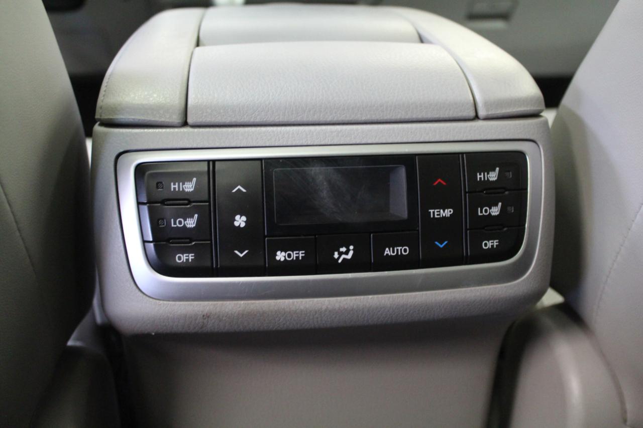 Toyota Highlander AWD 4dr V6 Limited Platinum (Natl) 2016