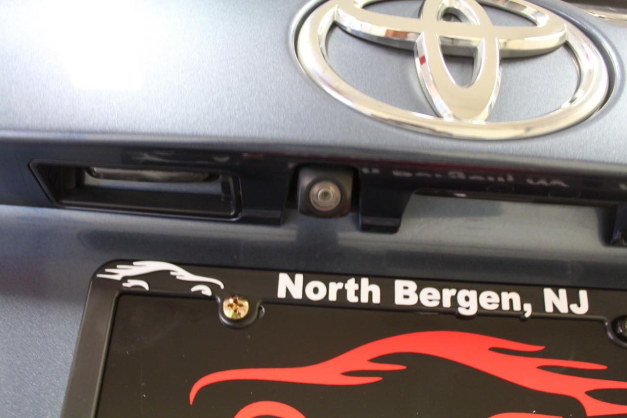 Toyota Highlander AWD 4dr V6 Limited Platinum (Natl) 2016