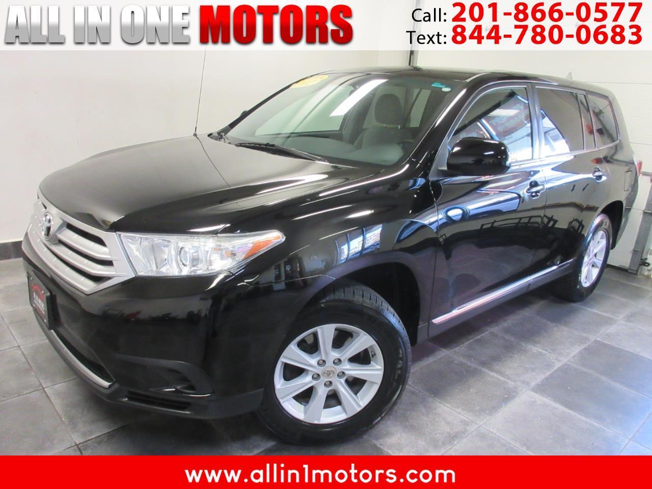 Toyota Highlander 4WD 4dr V6 (Natl) 2012
