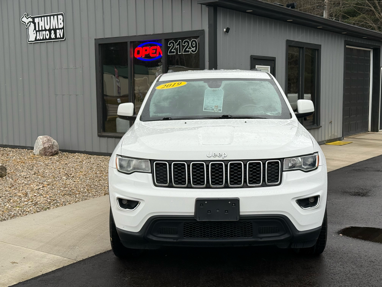 2019 Jeep Grand Cherokee Laredo E