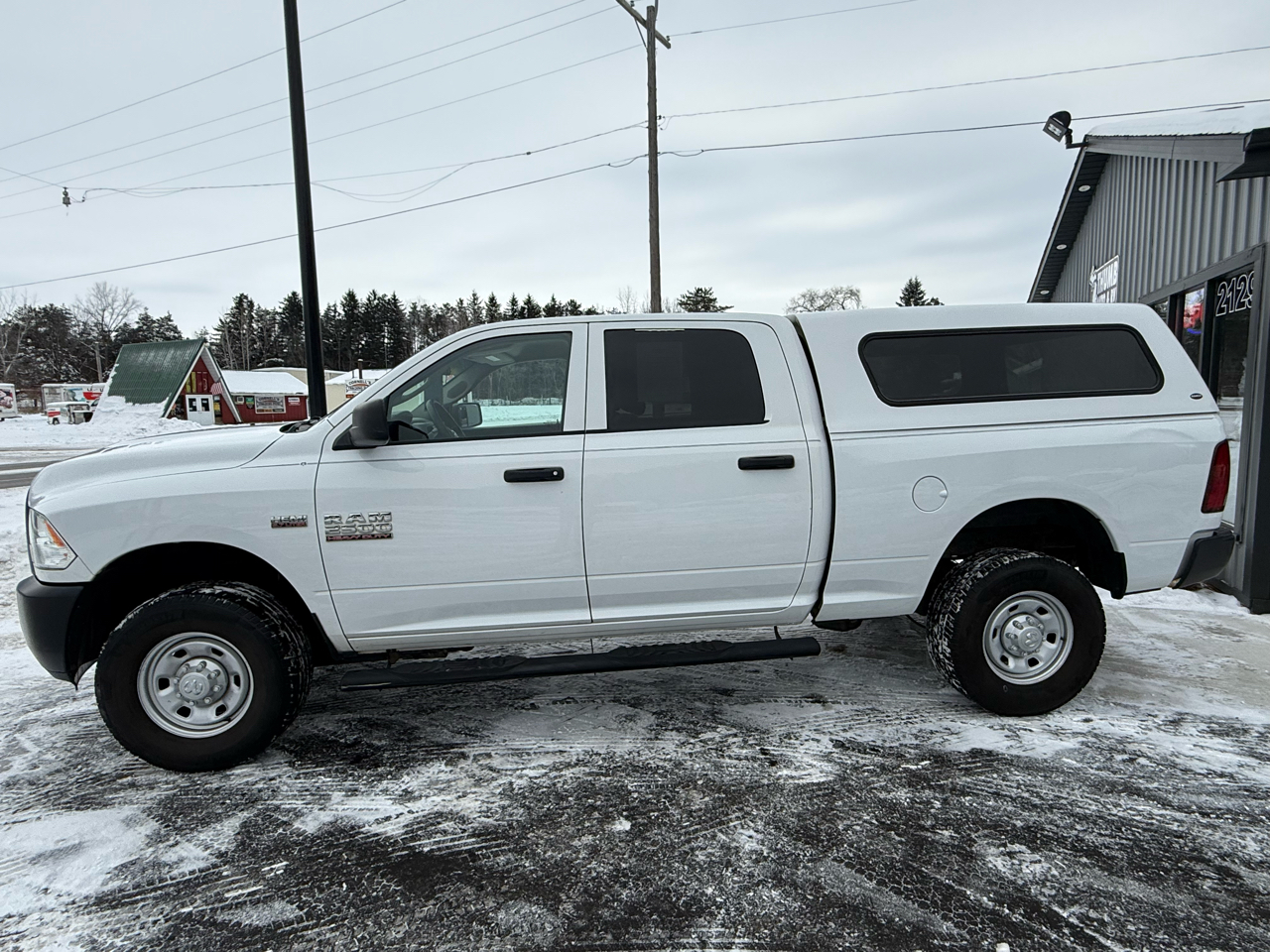 RAM 2500 Tradesman Crew Cab SWB 4WD 2016