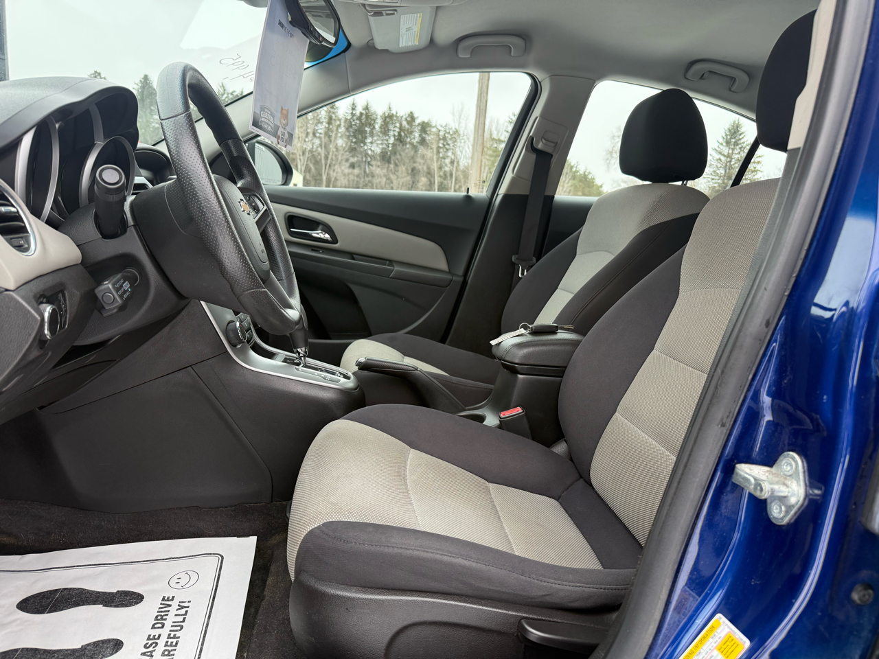 Chevrolet Cruze LS Auto 2013