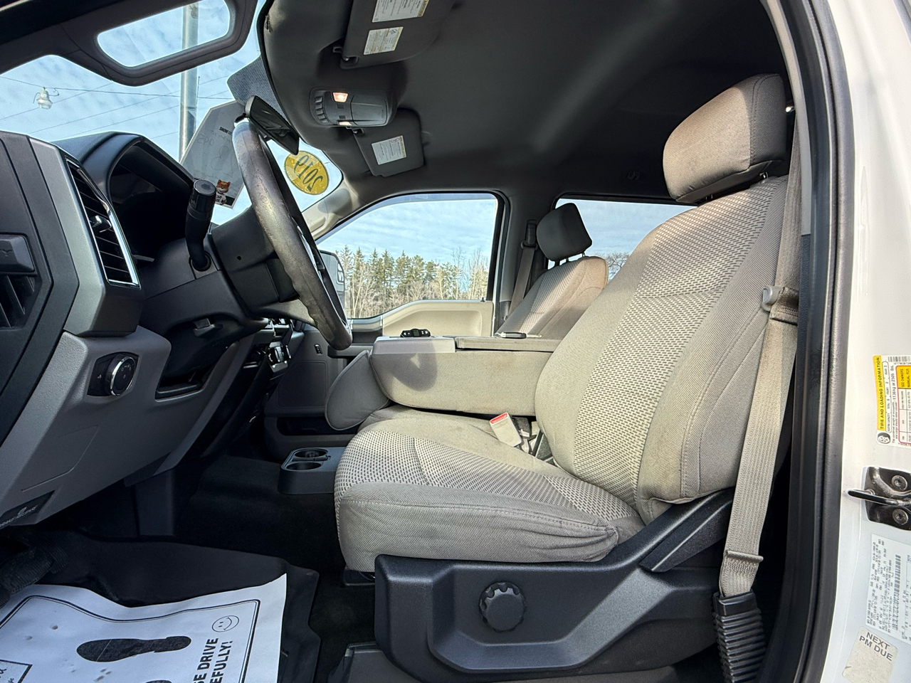 Ford F-250 SD XLT Crew Cab 4WD 2017