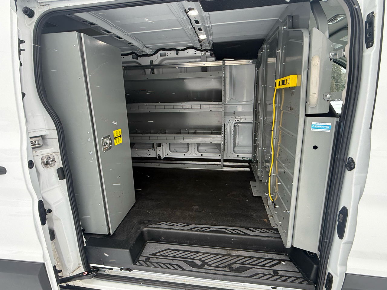 Ford Transit 150 Van Low Roof w/Sliding Pass. 148-in. WB 2020