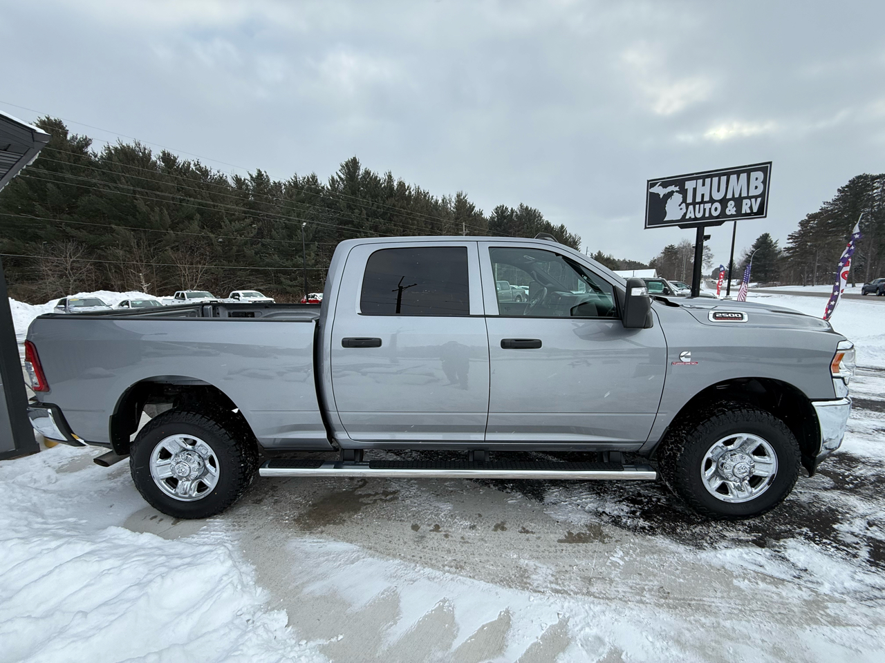 RAM 2500 Tradesman Crew Cab SWB 4WD 2024