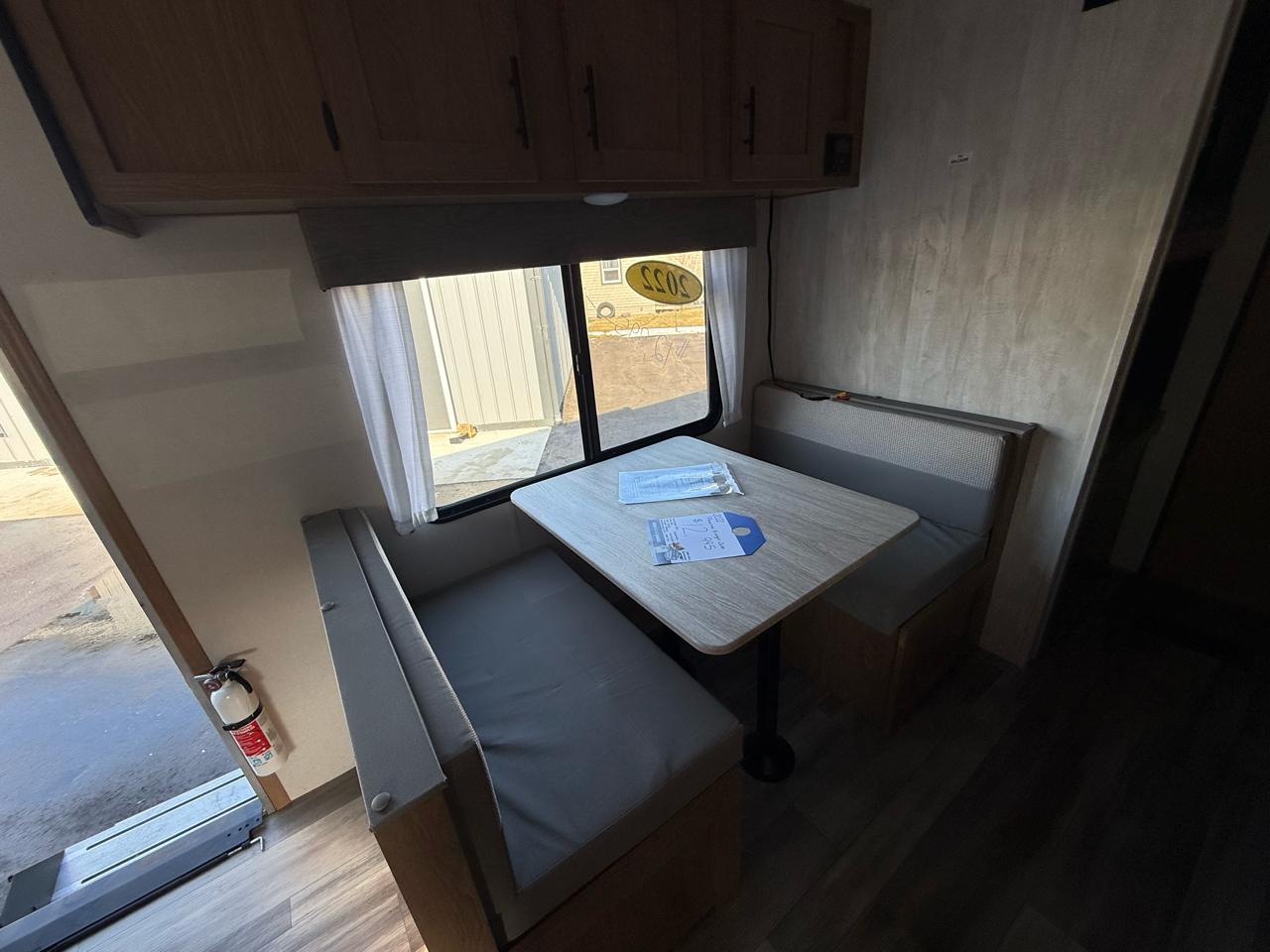 Forest River Avenger  2022