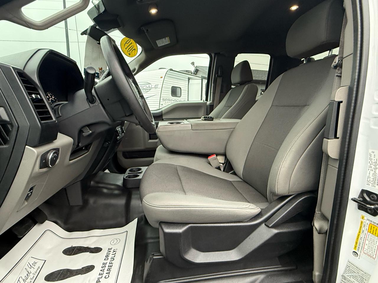 Ford F-150 4WD SuperCab 145" XL 2019