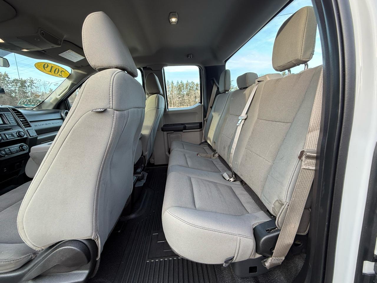 Ford F-250 SD XL SuperCab 4WD 2019