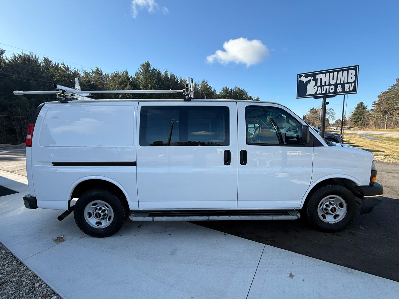 GMC Savana G2500 Cargo 2017