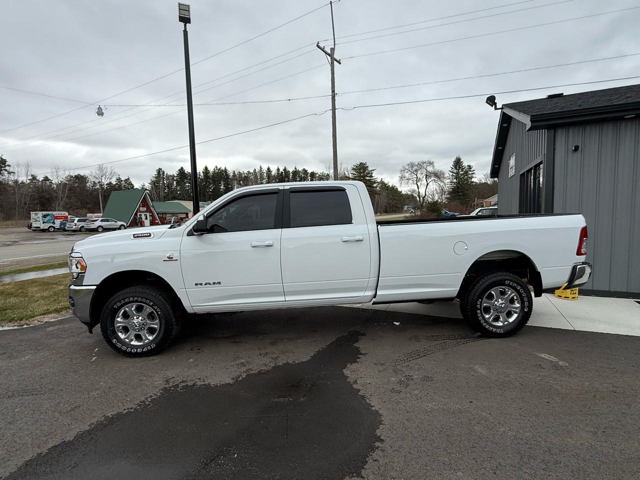 RAM 2500 Tradesman Crew Cab LWB 4WD 2021