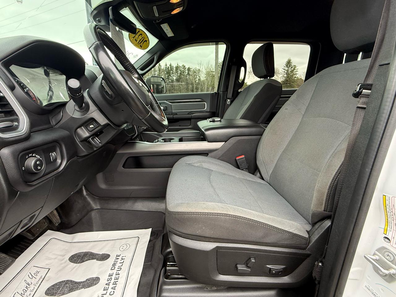 RAM 2500 Tradesman Crew Cab LWB 4WD 2021