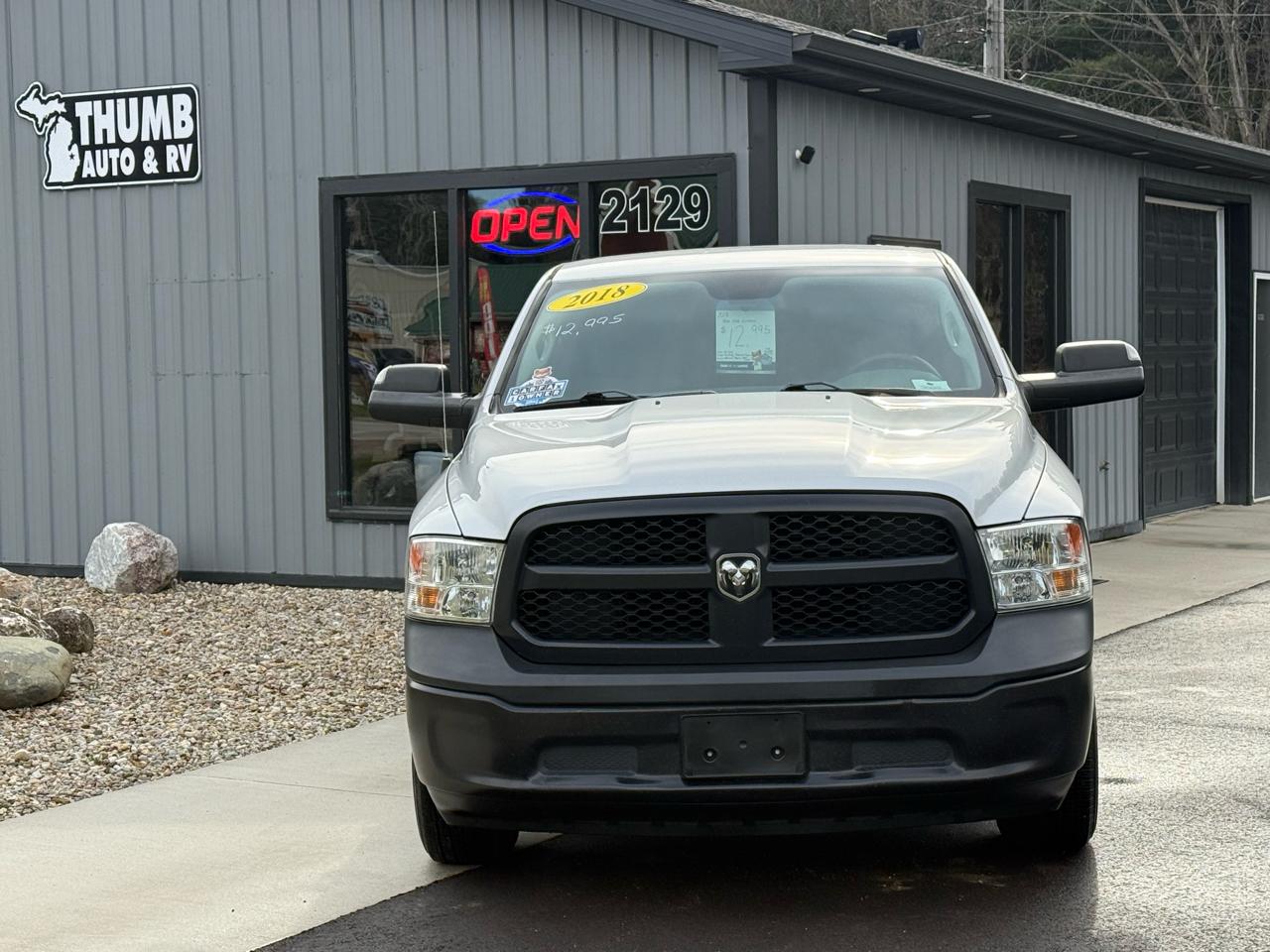 RAM 1500 4WD Quad Cab 140.5" Express 2018