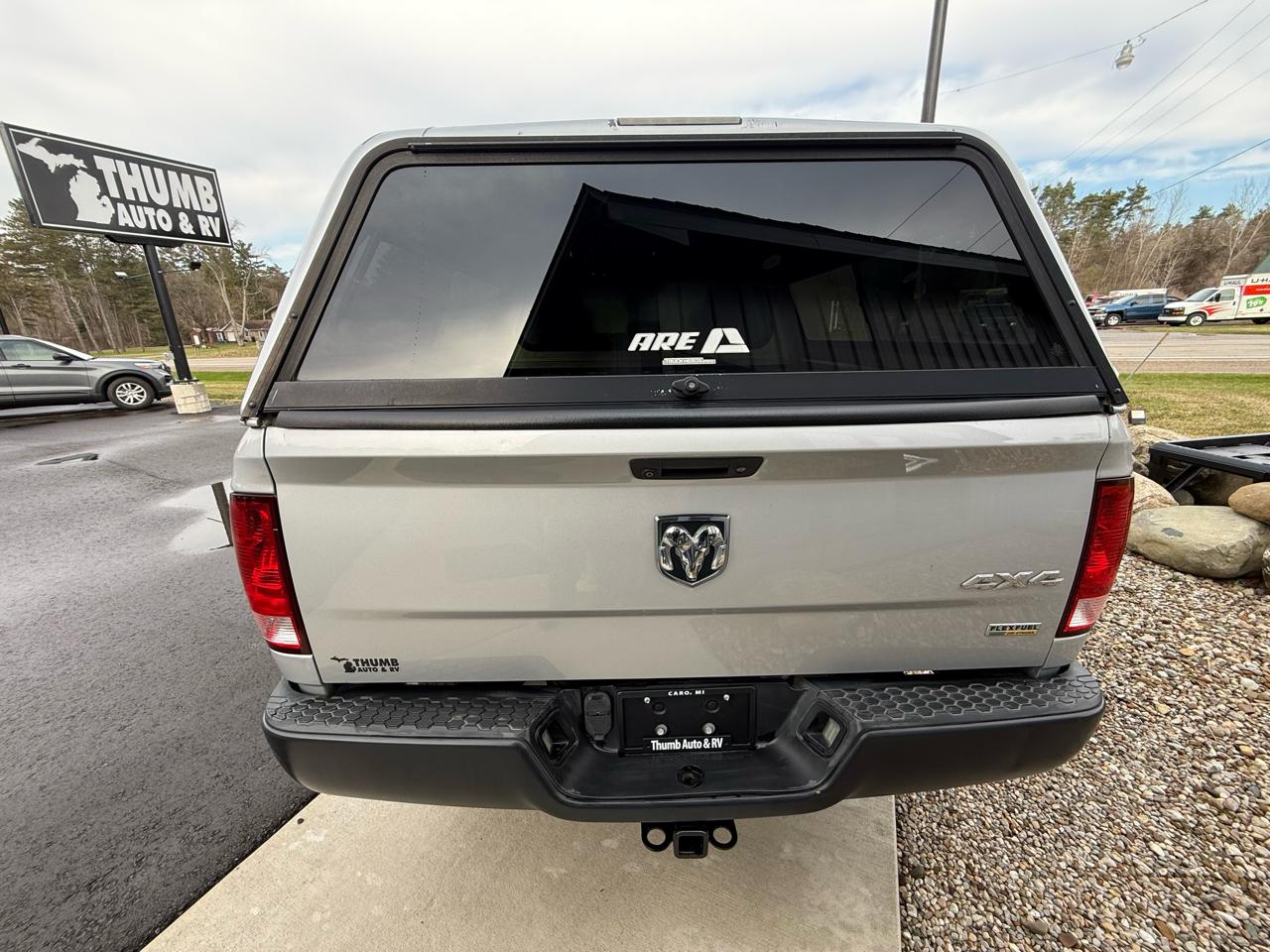 RAM 1500 4WD Quad Cab 140.5" Express 2018