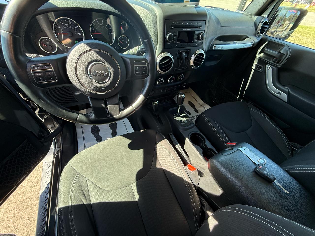 Jeep Wrangler Sahara 4WD 2017