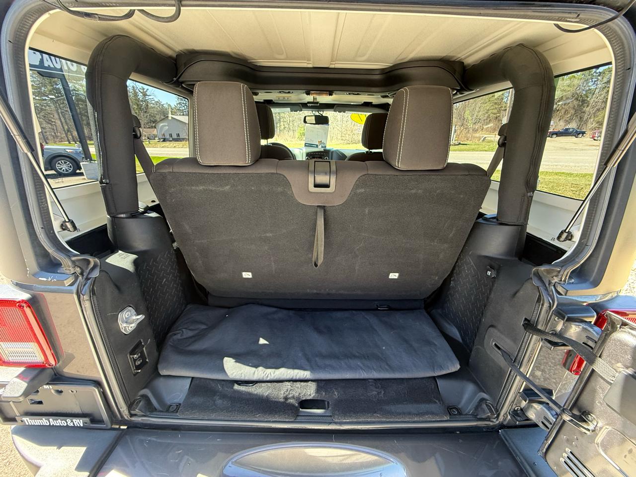 Jeep Wrangler Sahara 4WD 2017