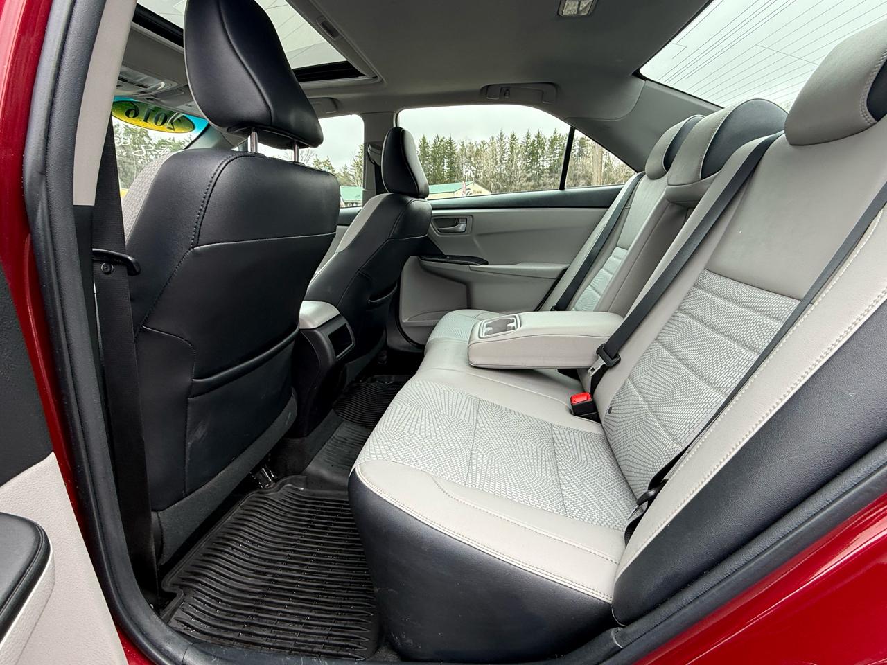 Toyota Camry XLE 2016