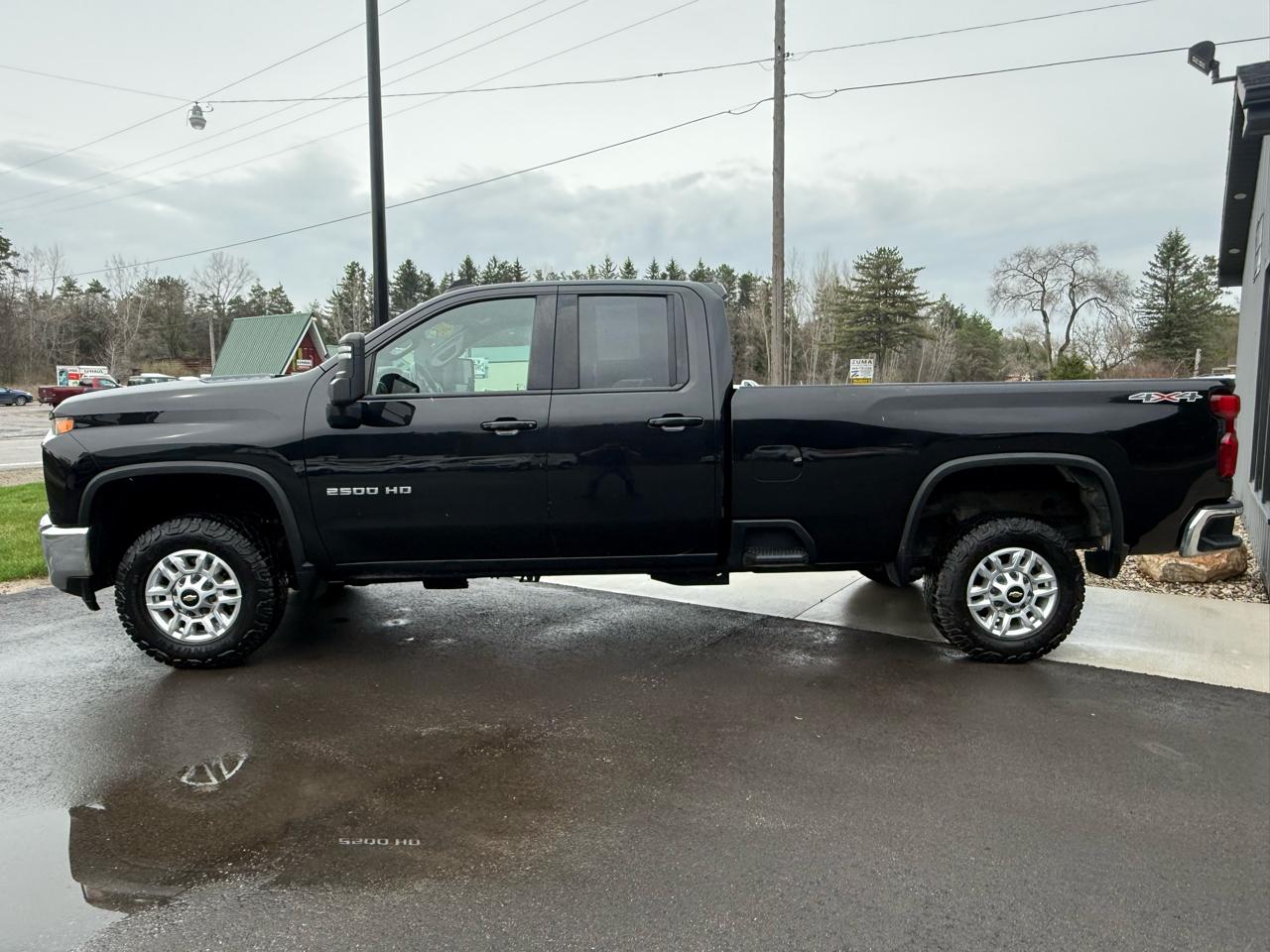 Chevrolet Silverado 2500HD 4WD Ext Cab 158.2" LT 2023