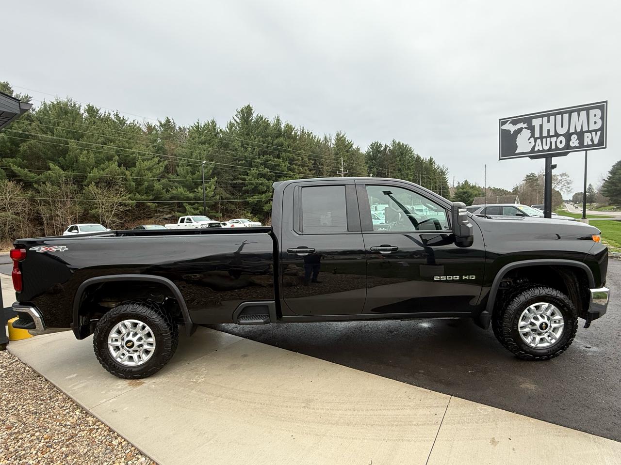 Chevrolet Silverado 2500HD 4WD Ext Cab 158.2" LT 2023