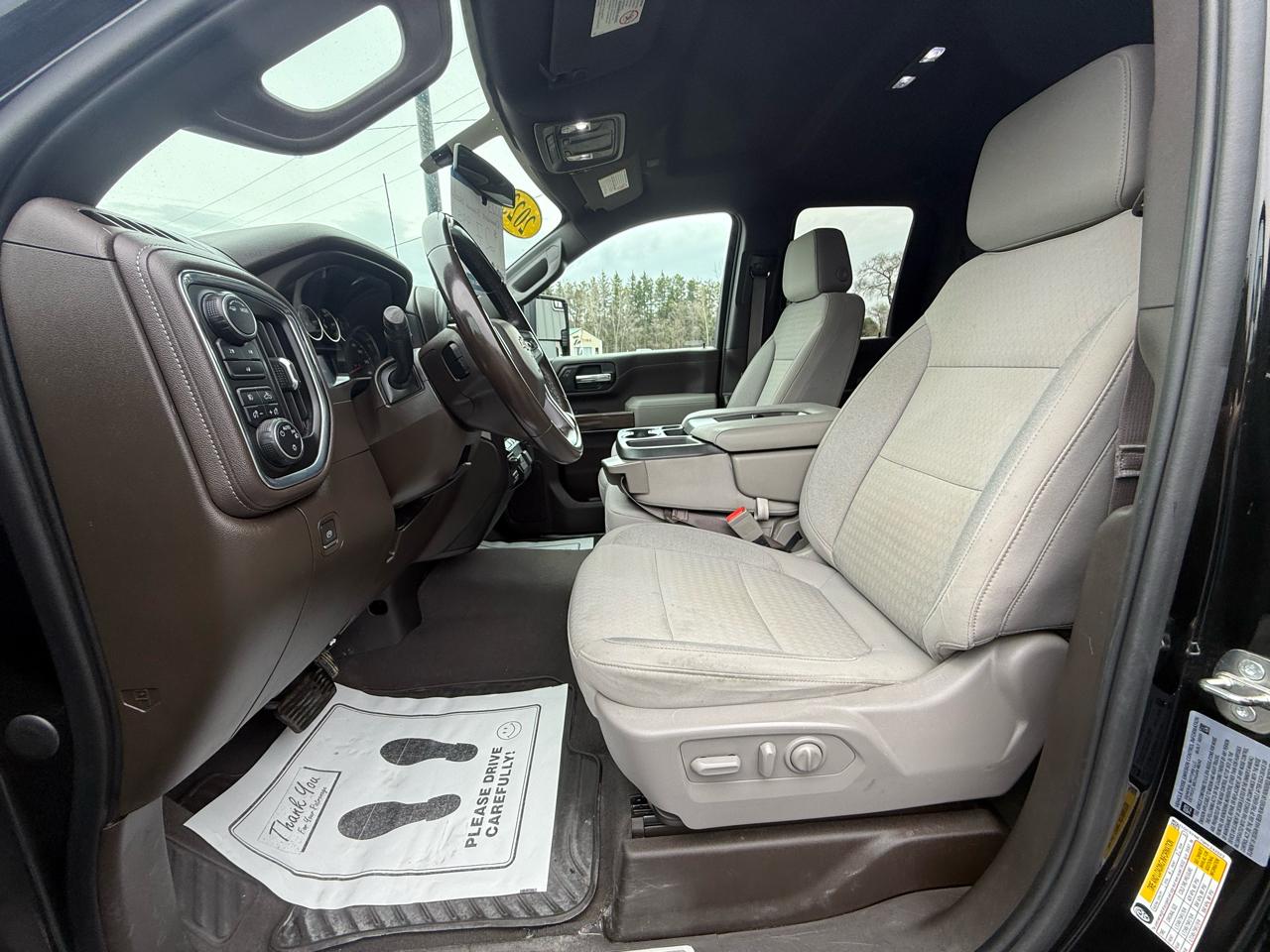 Chevrolet Silverado 2500HD 4WD Ext Cab 158.2" LT 2023