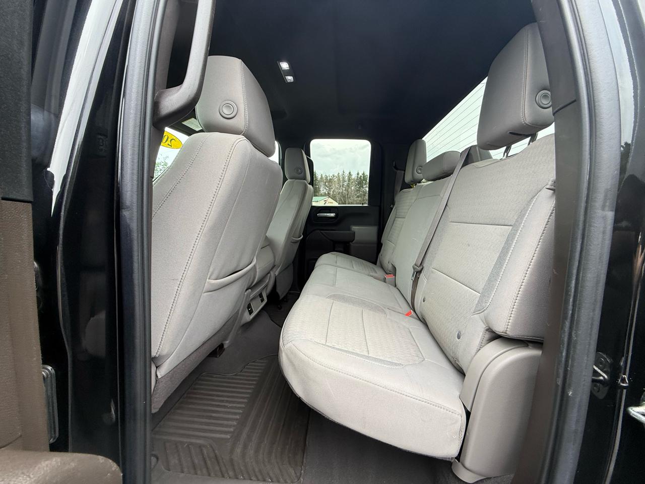 Chevrolet Silverado 2500HD 4WD Ext Cab 158.2" LT 2023