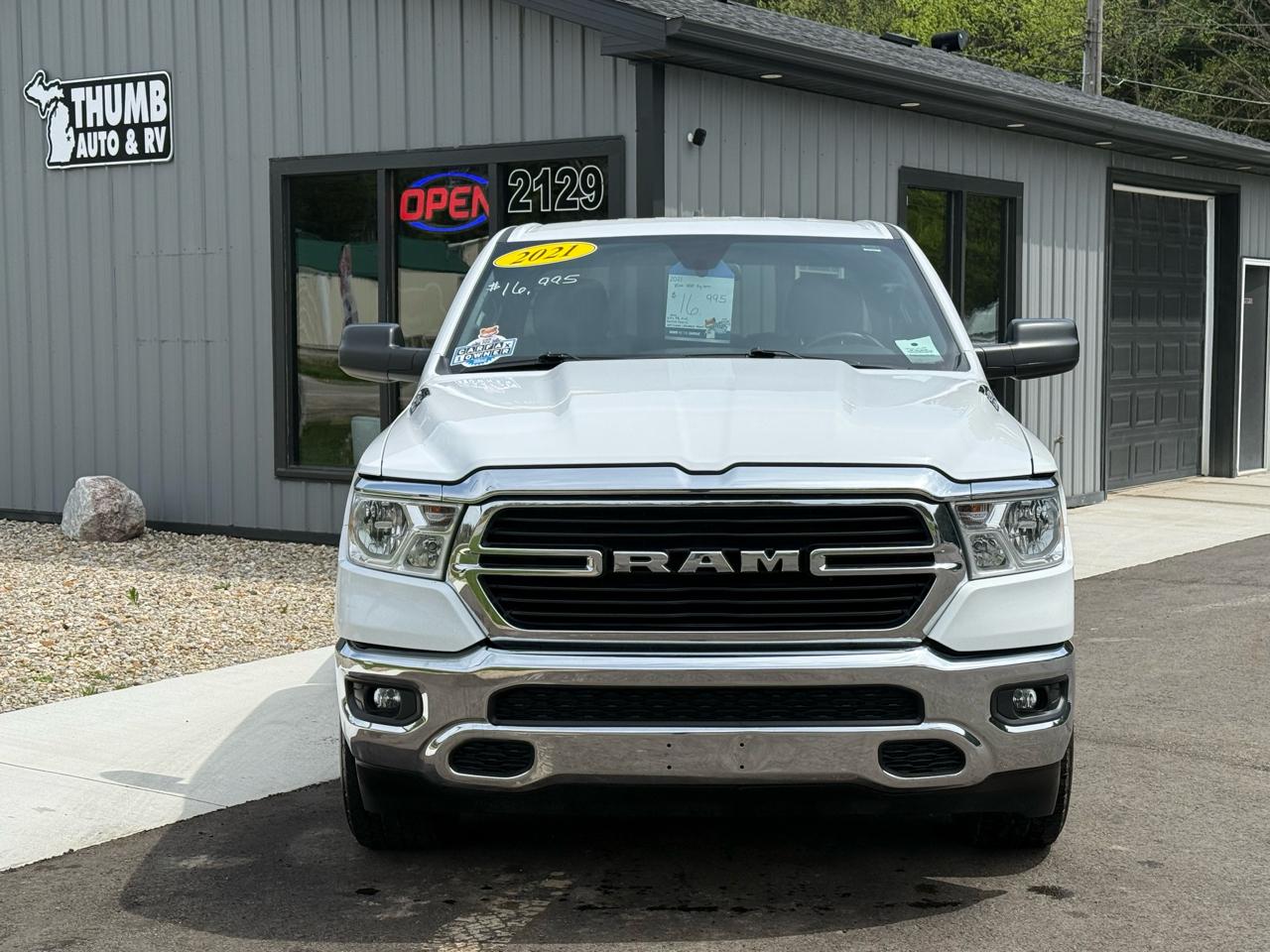 RAM 1500 Big Horn Quad Cab 4WD 2021