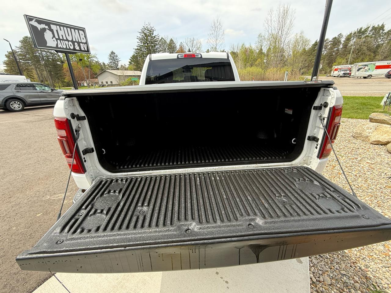 RAM 1500 Big Horn Quad Cab 4WD 2021