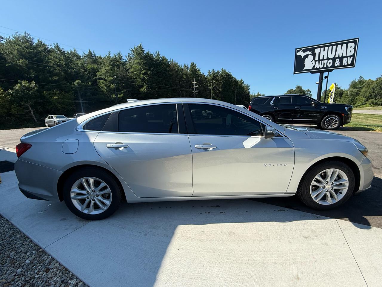 2018 Chevrolet Malibu Hybrid - Photo 3