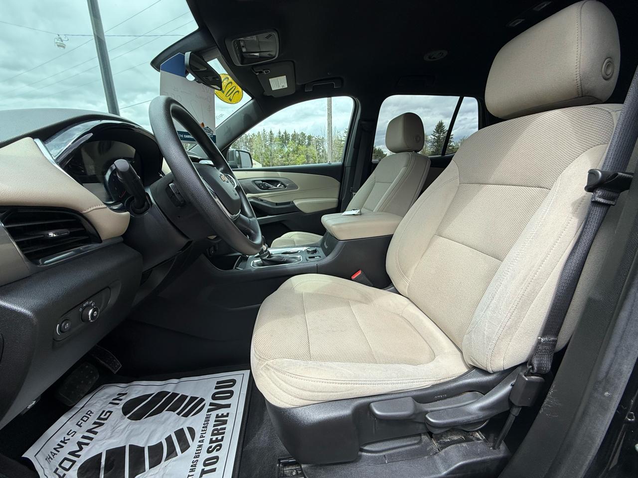 Chevrolet Traverse LS AWD 2022