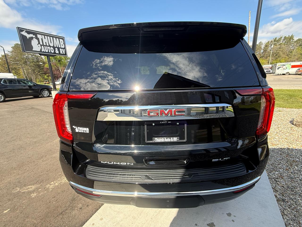 GMC Yukon SLT 4WD 2024