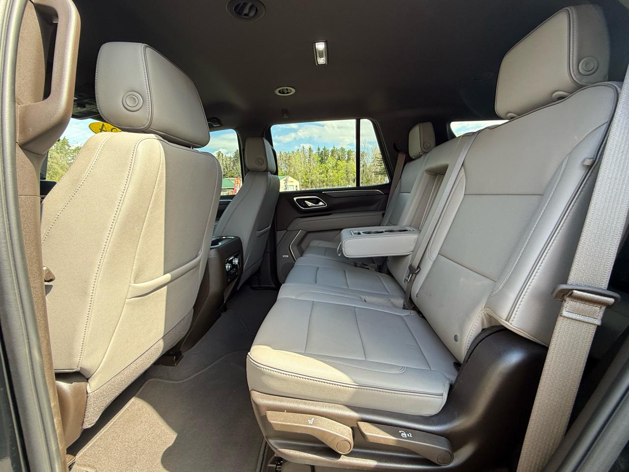 GMC Yukon SLT 4WD 2024