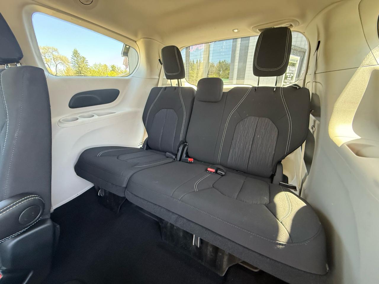 Chrysler Voyager LX 2024
