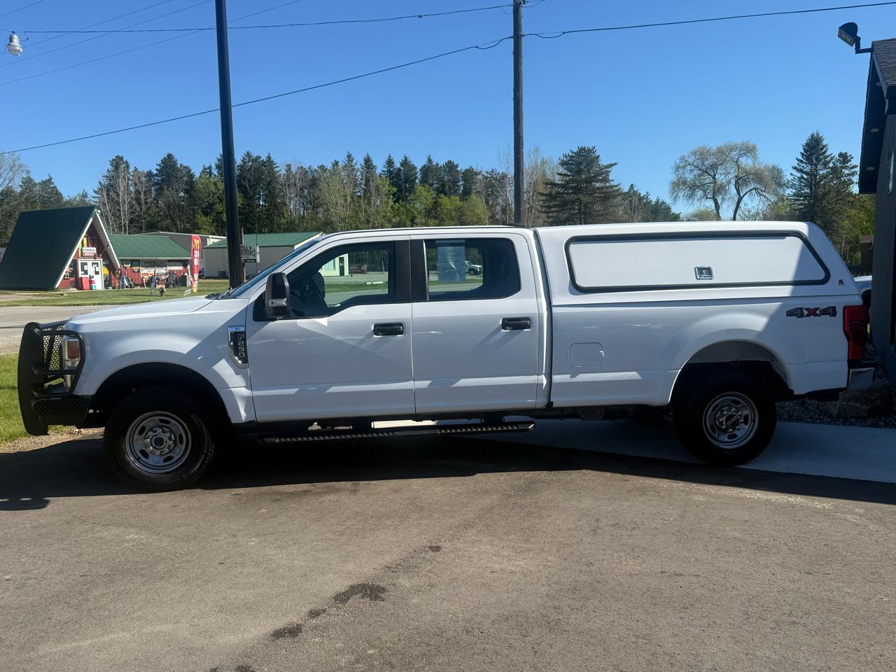 Ford F-250 SD XL Crew Cab 4WD 2022