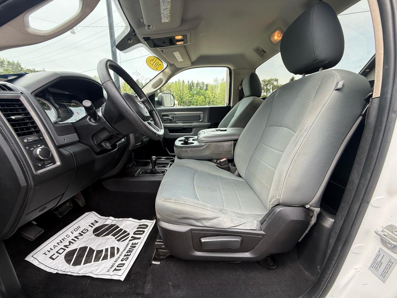 RAM 2500 Tradesman Regular Cab 4WD 2015