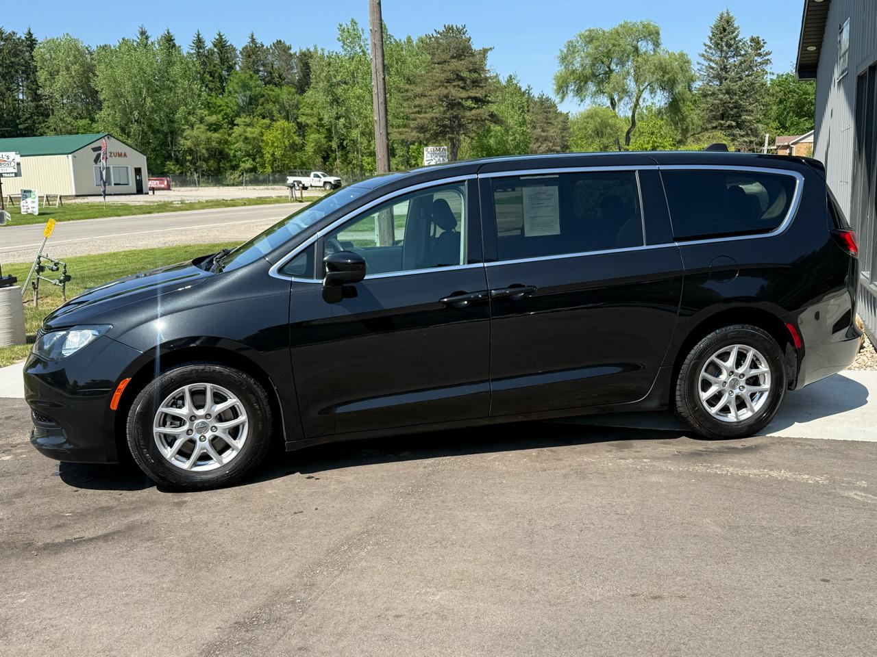 Chrysler Voyager LX 2024