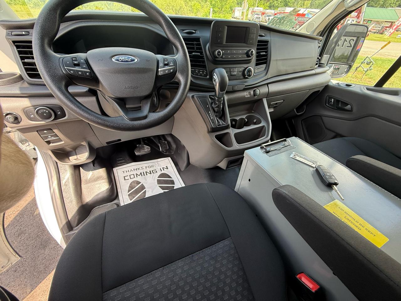 Ford Transit 150 Van Med. Roof w/Sliding Pass. 130-in. WB 2023