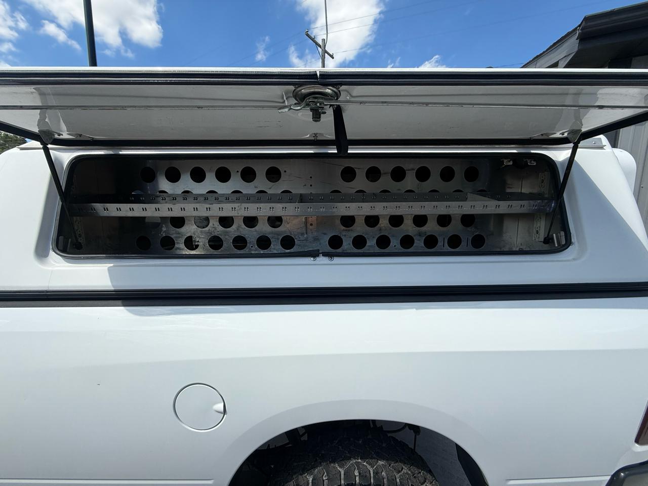 RAM 2500 Tradesman Regular Cab 4WD 2015