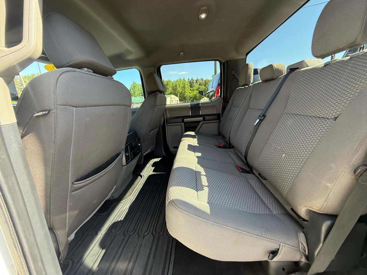 Ford F-250 SD XLT Crew Cab 4WD 2022
