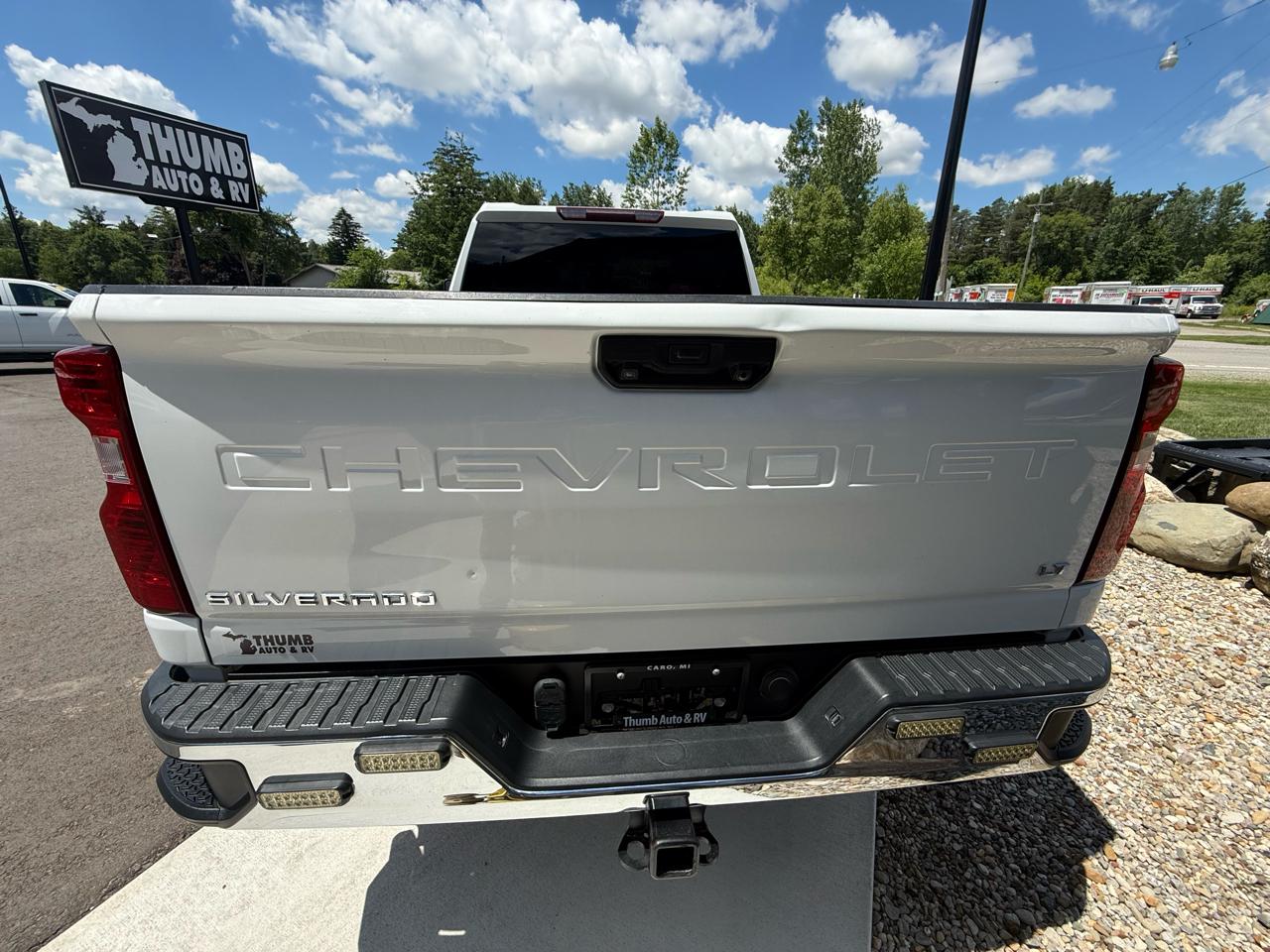 Chevrolet Silverado 2500HD 4WD Ext Cab 157.5" LT 2022